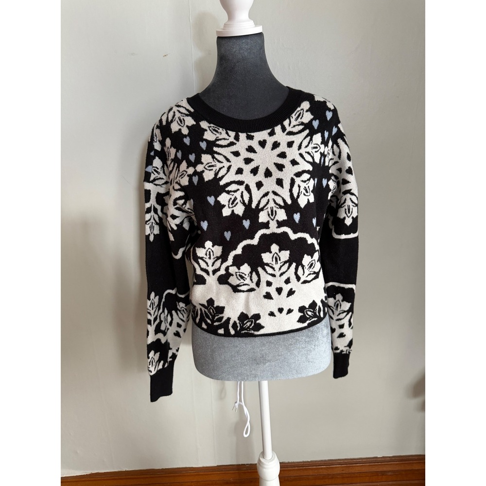 Maeve Anthropologie White Floral‎ Heart Intarsia Knit Sweater preppy Classic XS